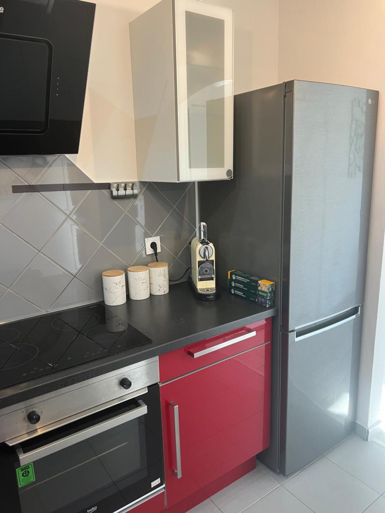 Apartment Grand T2 Climatise A 5 Min De La Gare St-charles - Vieux Port