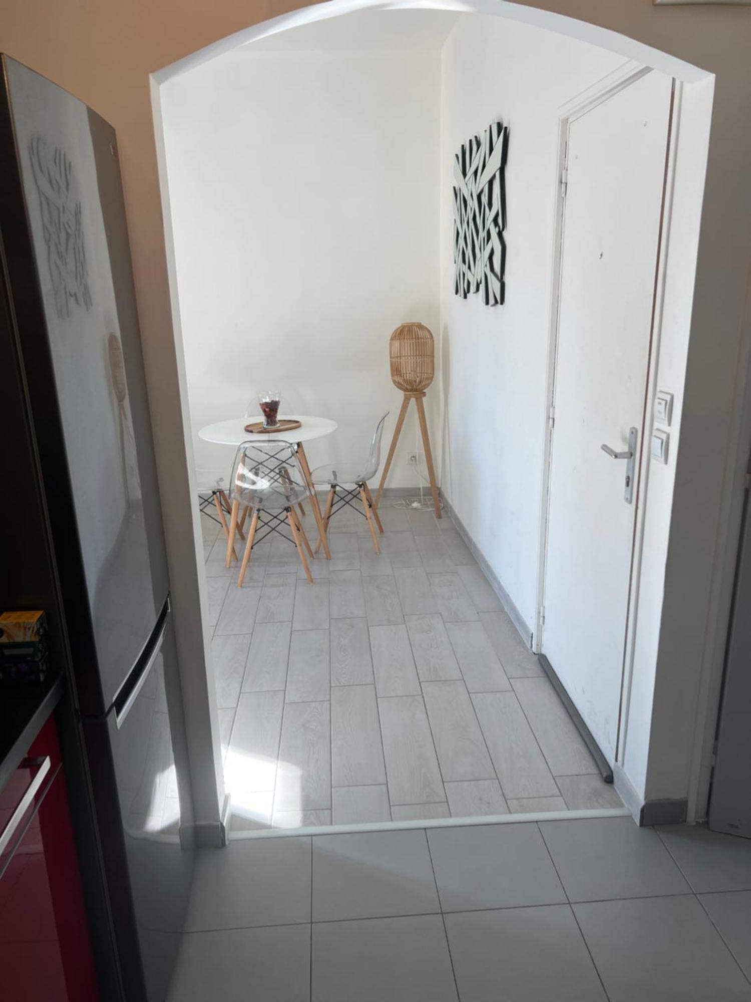 Grand T2 Climatise A 5 Min De La Gare St-charles - Vieux Port Marseilles